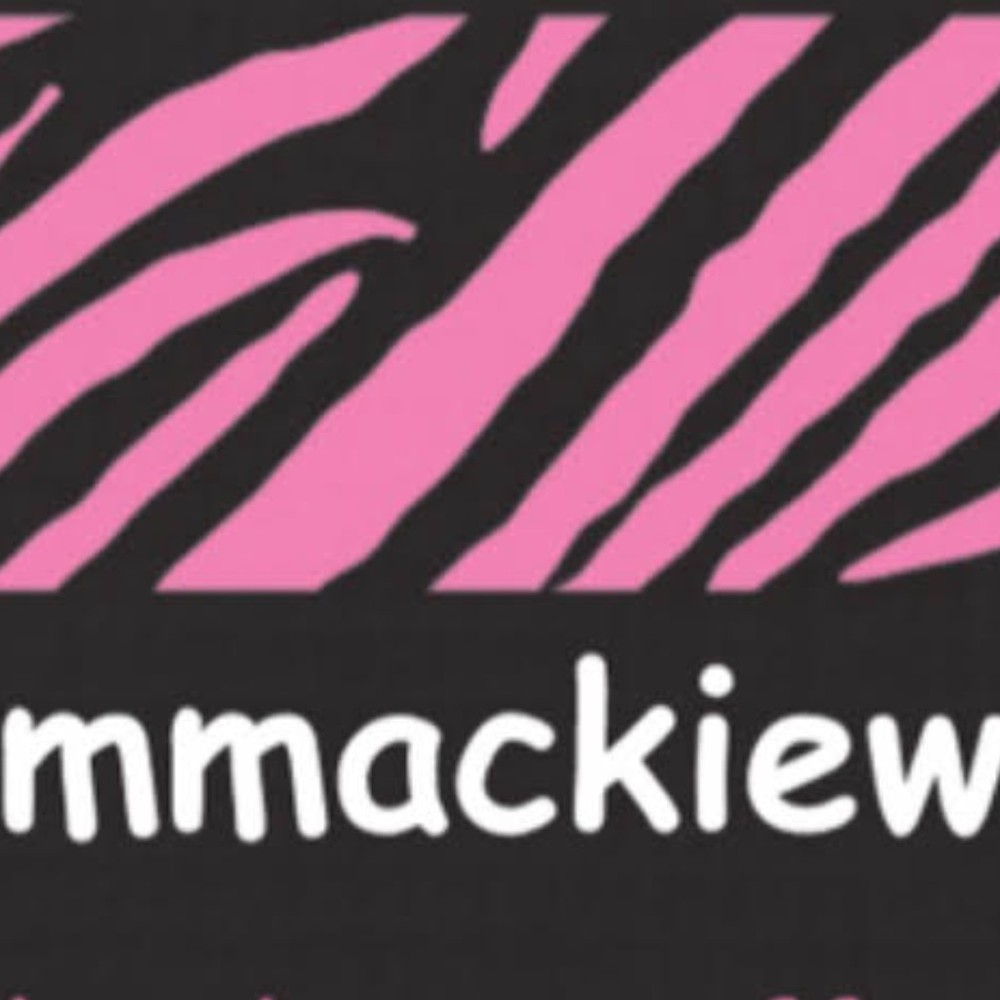 Meet your Posher, Maci